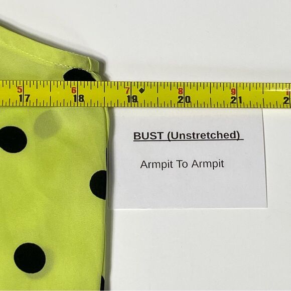 Loft Lime Green Polka Dot Sleeveless Pintuck Blouse Women's Size Small - Picture 13 of 14
